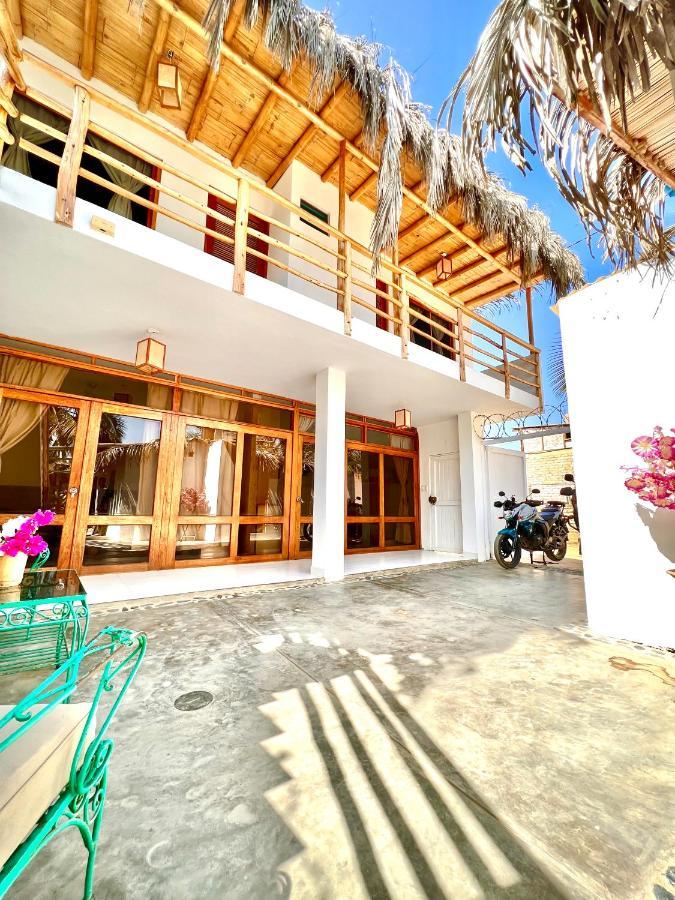 Bed and Breakfast Casa Maracuya Máncora Exterior foto