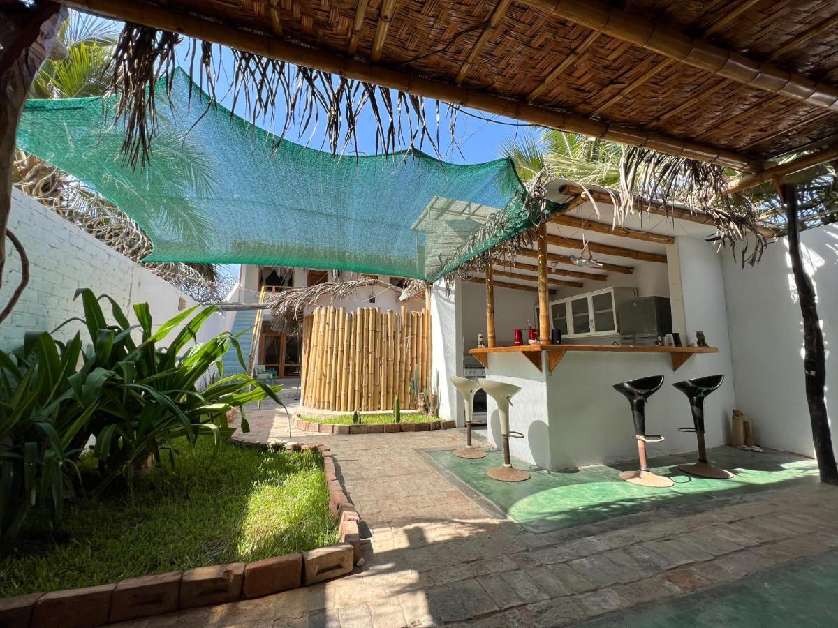 Bed and Breakfast Casa Maracuya Máncora Exterior foto
